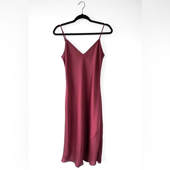 Wilfred Dresses & Skirts - Wilfred Slip Dress